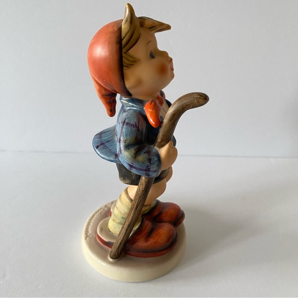 Hummel Figurine #16 “Little Hiker” TMK 6 1979-1990 - Picture 3 of 9